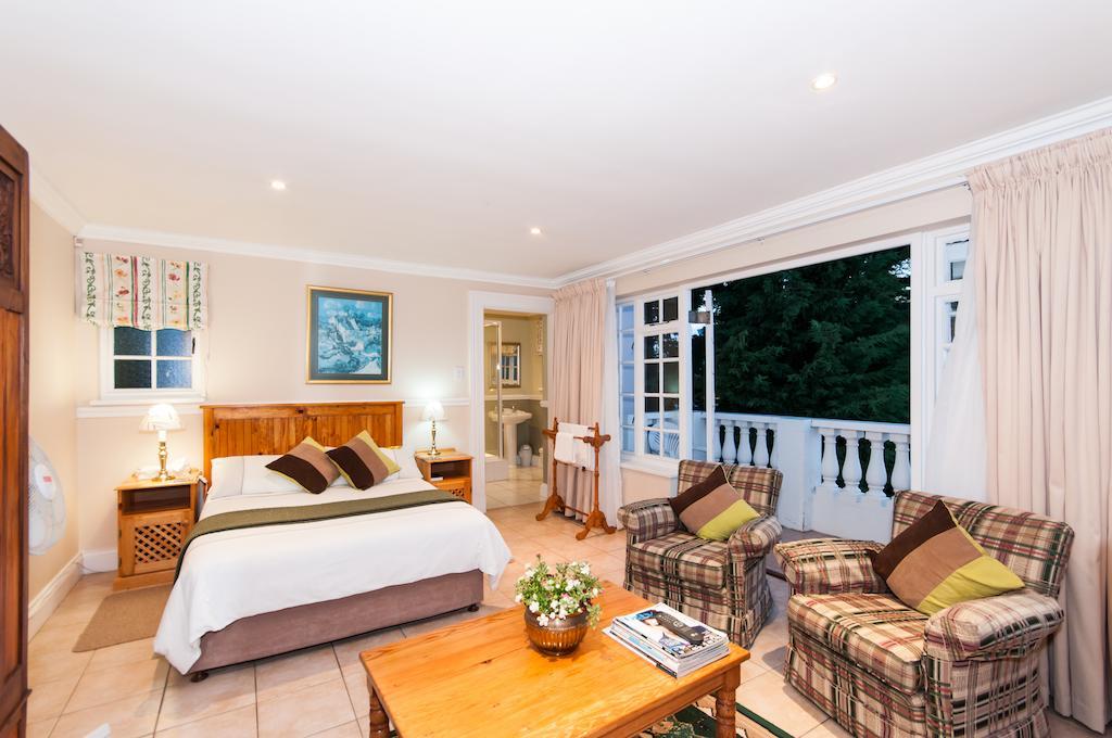 Heugh Road Guest House Port Elizabeth Buitenkant foto