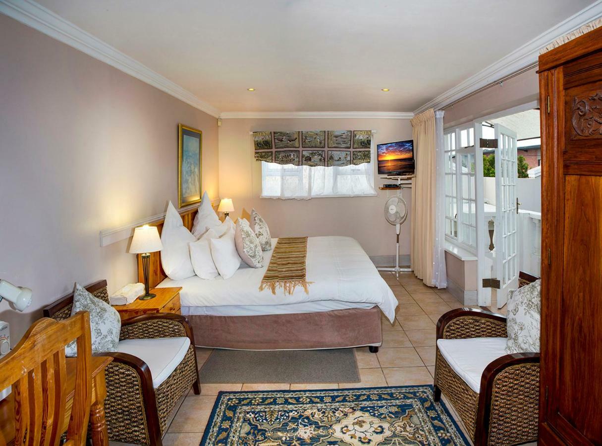 Heugh Road Guest House Port Elizabeth Buitenkant foto